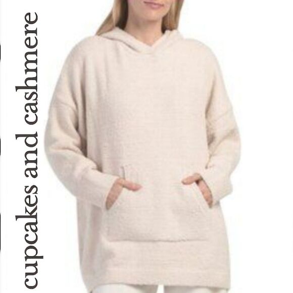 Cupcakes & Cashmere Kangaroo Pocket Pullover Hoodie - Picture 1 of 7